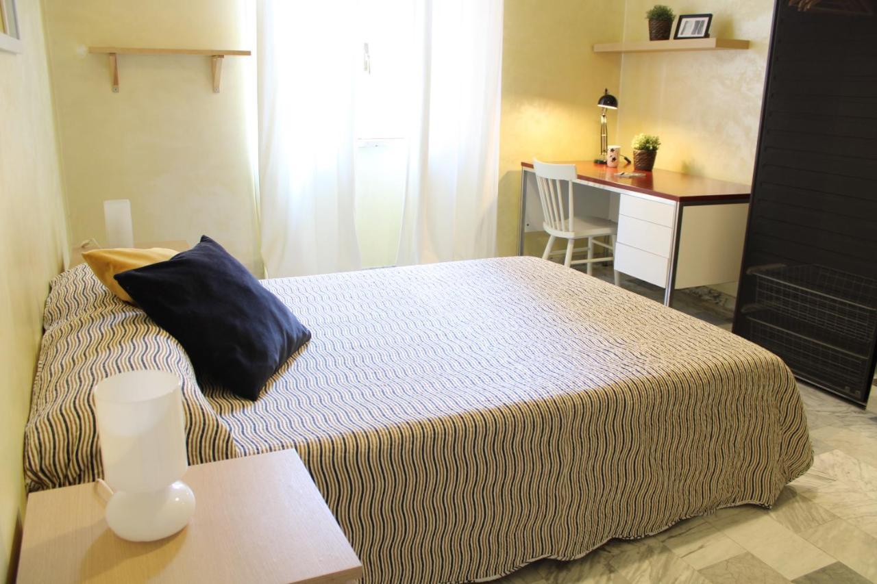 Appartamento Re Di Roma/Cozy Flat For Six Persons ภายนอก รูปภาพ